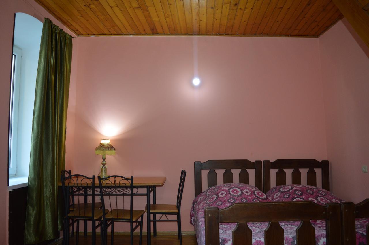 Appartamento Vintage House 19 Century Tbilisi Esterno foto