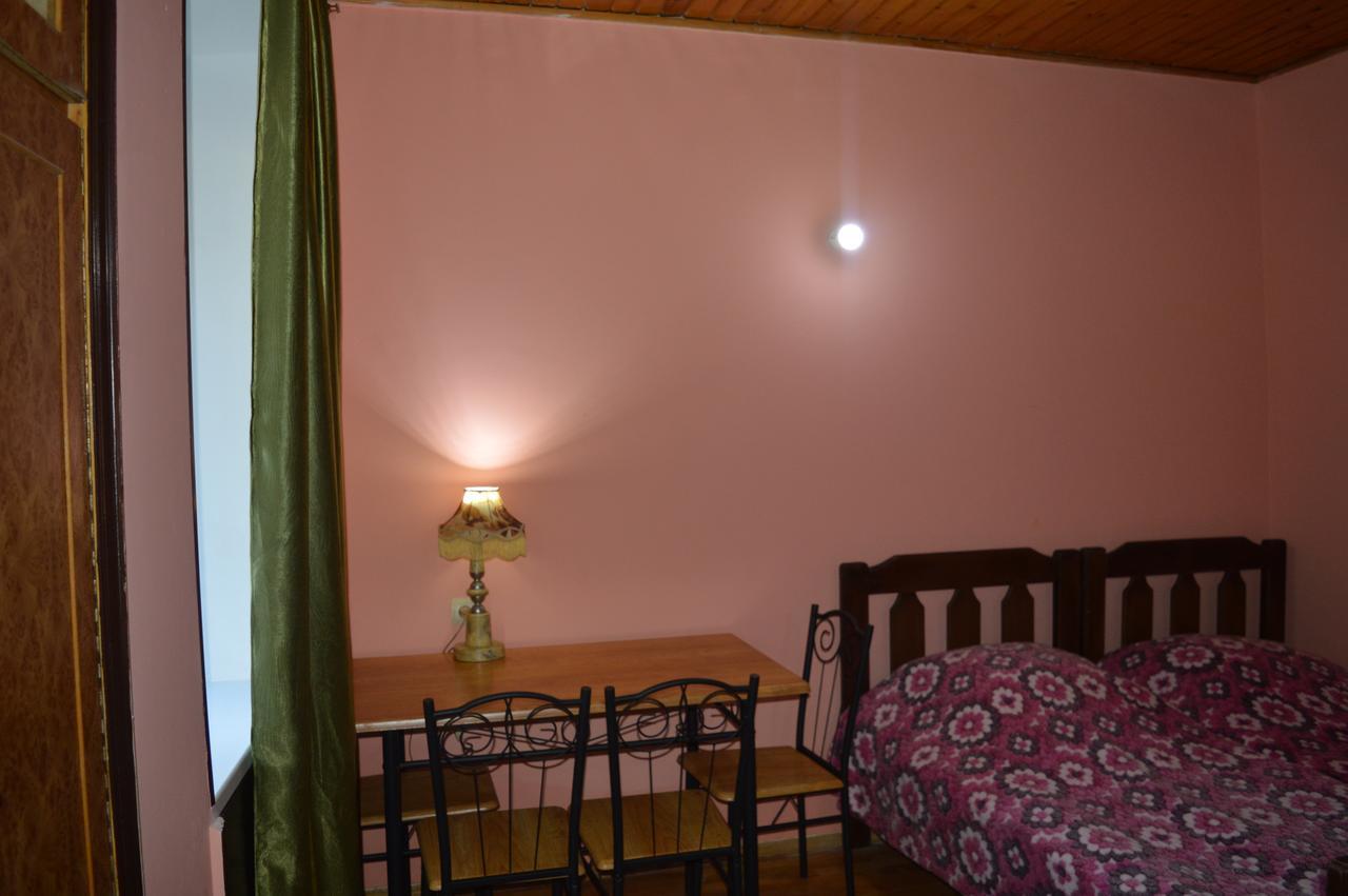 Appartamento Vintage House 19 Century Tbilisi Esterno foto